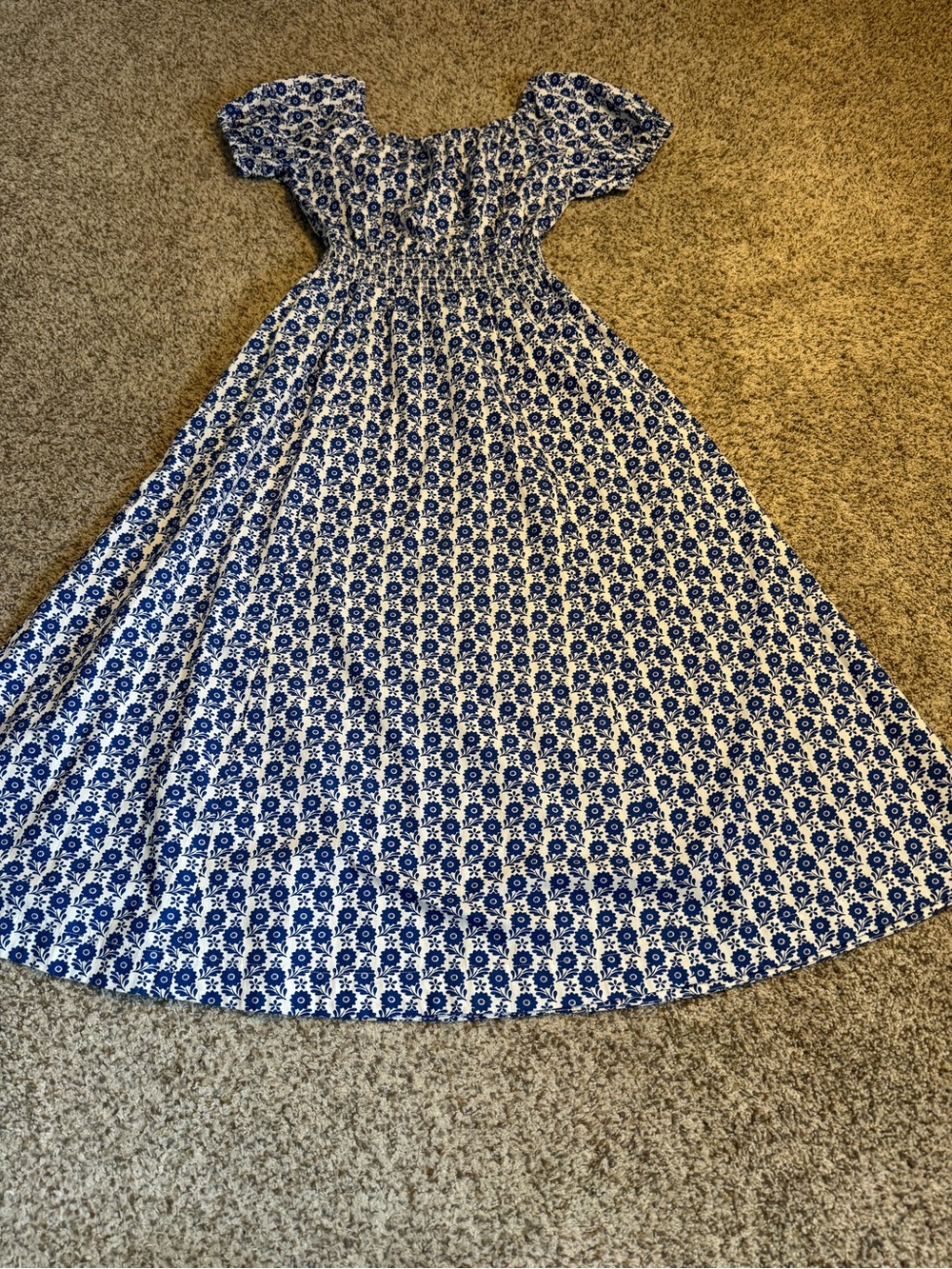Boden Amber Cotton Midi Dress Blue Floral Smocked - 4P - Picture 7 of 7